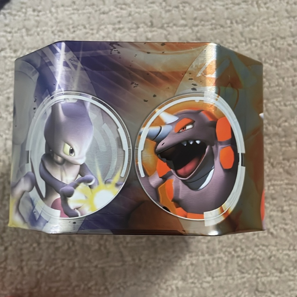 COPY - PoKeMoN Metal Card Holder - Picture 3 of 10